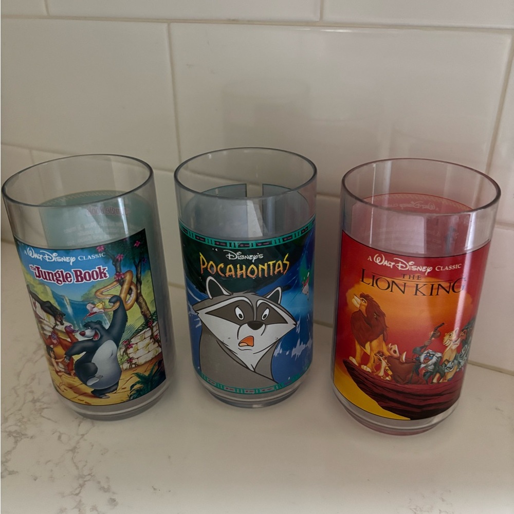 Disney Classic Glass Set - Jungle Book, Pocahontas, Lion King ;vintage